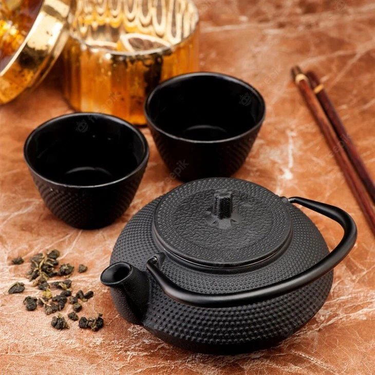 Tea Cup Set With Teapot
